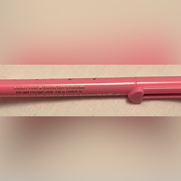 Too Faced Sketch Marker - Picture 2 of 2
